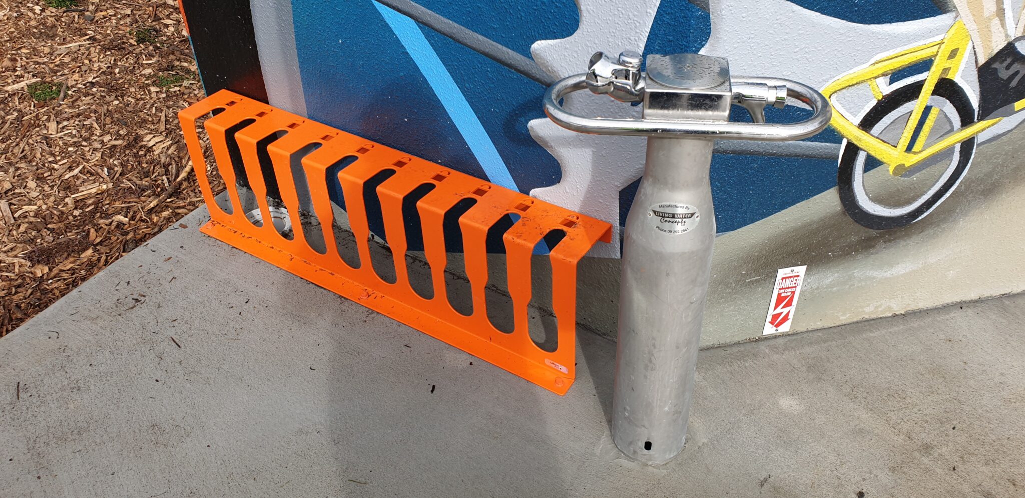 Scooter Rack Panel Kiwi Z Scooter Rack | Park & Street Furniture | Urban Effects