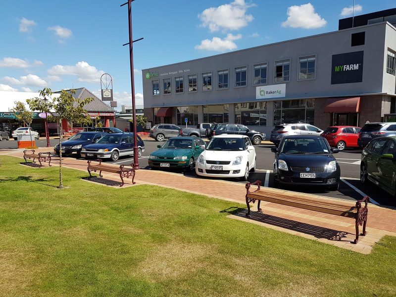 Edwardian Benches-Feilding CBD