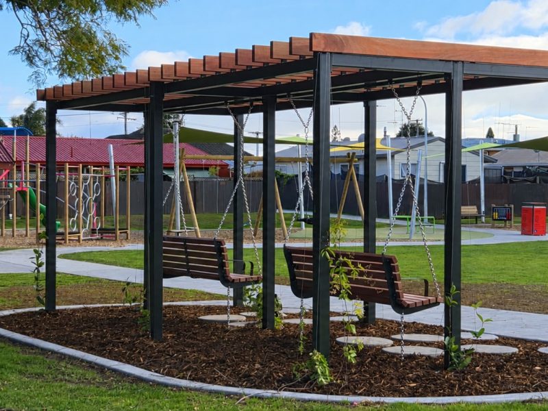 Allan McBride Reserve, Tauranga - Swing Seat Set